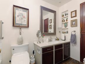 2323 Fairwind Drive 858, Houston TX 77062