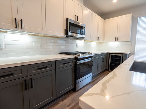 2056 Johanna Drive F, Houston TX 77055