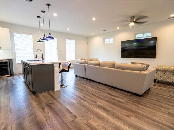 2056 Johanna Drive F, Houston TX 77055