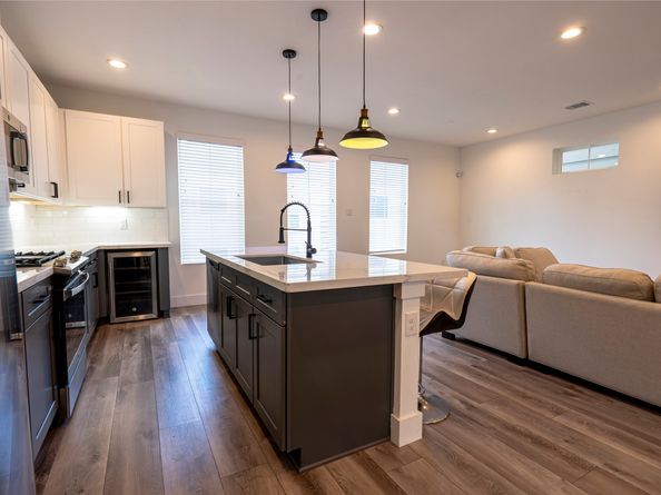 2056 Johanna Drive F, Houston TX 77055