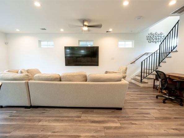 2056 Johanna Drive F, Houston TX 77055