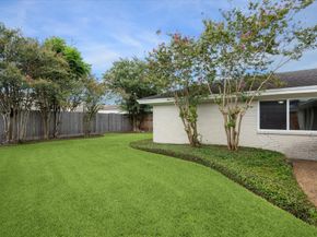 5706 Ariel Street, Houston TX 77096