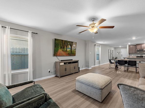 6239 El Platino Drive, Houston TX 77048