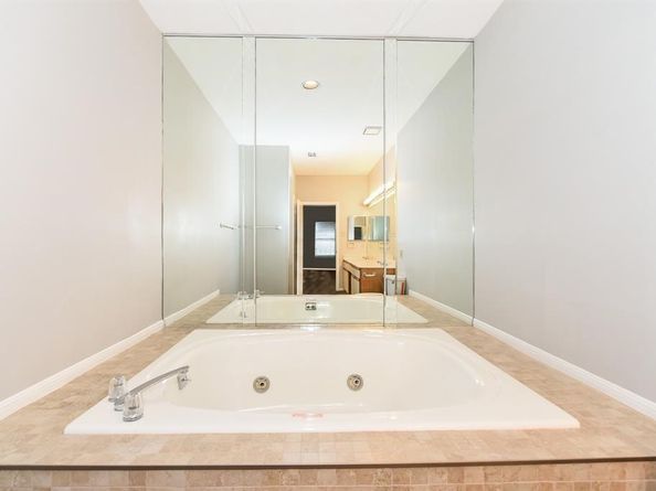 8063 El Mundo Street 8063, Houston TX 77054