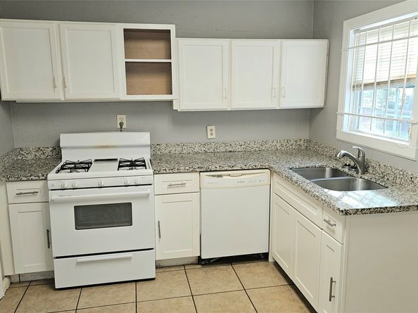 6018 Beldart Street, Houston TX 77033