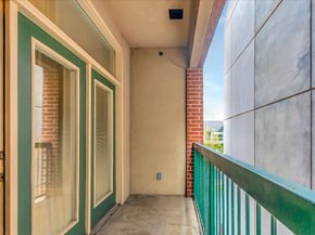 300 St Joseph Parkway 211, Houston TX 77002