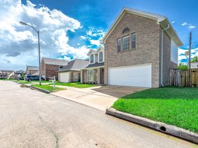 13547 Pasa Robles Lane, Houston TX 77083