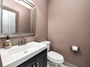 4410 Lodge Vine Court, Sugar Land TX 77479