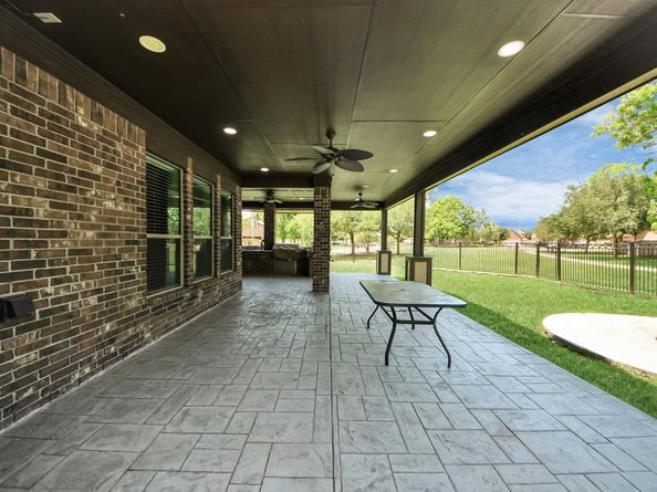 4410 Lodge Vine Court, Sugar Land TX 77479