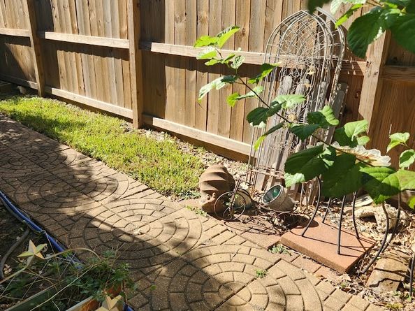 14907 Aspen Hills Drive, Houston TX 77062