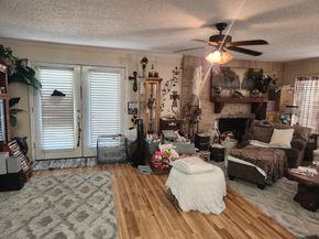 14907 Aspen Hills Drive, Houston TX 77062