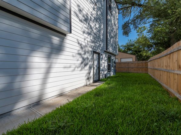 6309 Sandra Street, Houston TX 77028