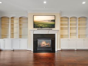 6310 Hermann Lake Drive, Houston TX 77021