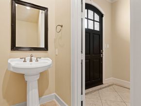 6310 Hermann Lake Drive, Houston TX 77021