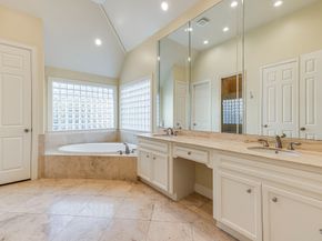 6310 Hermann Lake Drive, Houston TX 77021