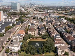 6310 Hermann Lake Drive, Houston TX 77021