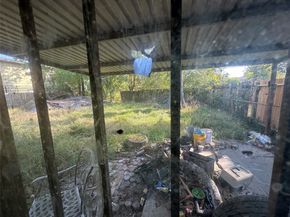 6022 Belarbor Street, Houston TX 77033