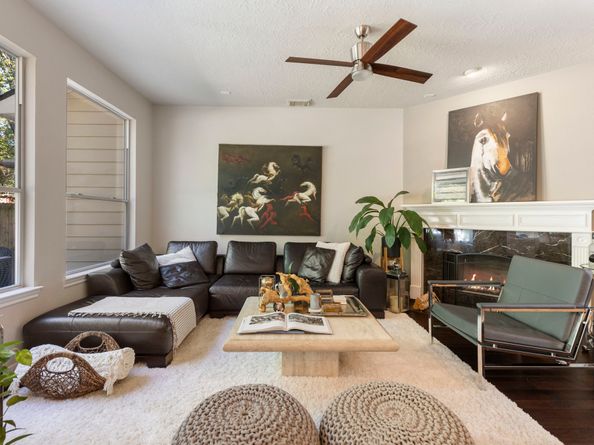 31 N Spinning Wheel Circle, The Woodlands TX 77382