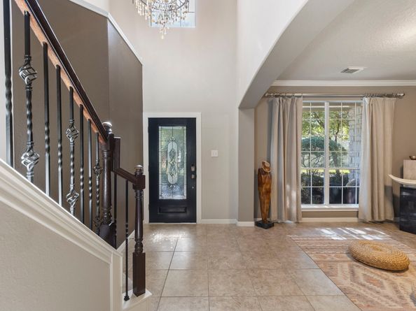 31 N Spinning Wheel Circle, The Woodlands TX 77382