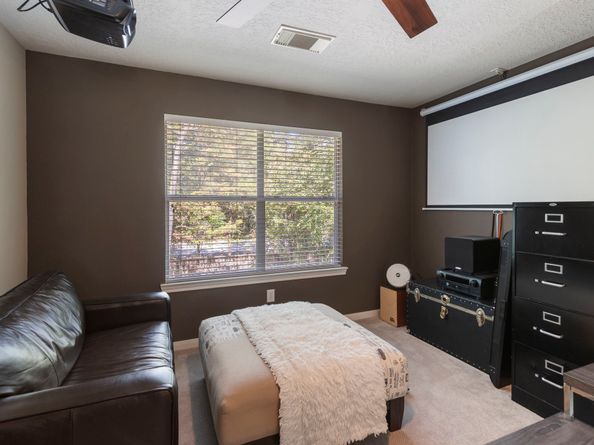 31 N Spinning Wheel Circle, The Woodlands TX 77382