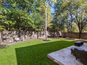 31 N Spinning Wheel Circle, The Woodlands TX 77382