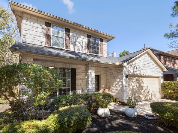 31 N Spinning Wheel Circle, The Woodlands TX 77382