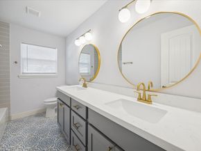 1726 Ansbury Drive, Houston TX 77018