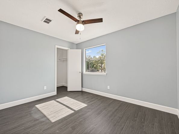 15206 Barbarossa Drive, Houston TX 77083