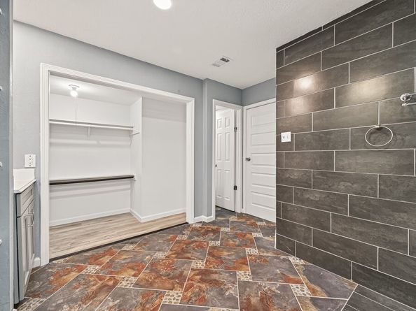 15206 Barbarossa Drive, Houston TX 77083