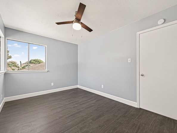 15206 Barbarossa Drive, Houston TX 77083