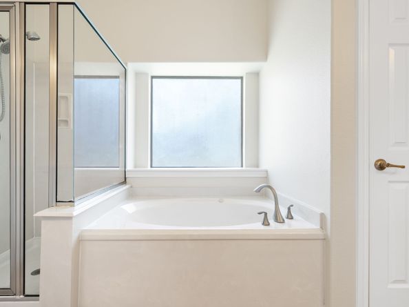 20706 Oakhurst Creek Drive, Porter TX 77365