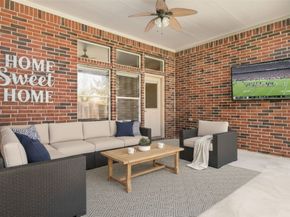 20706 Oakhurst Creek Drive, Porter TX 77365