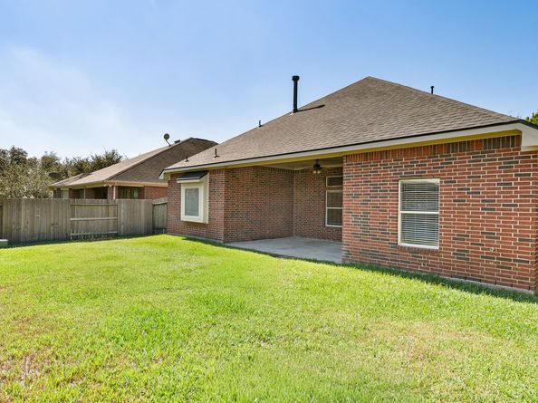 20706 Oakhurst Creek Drive, Porter TX 77365