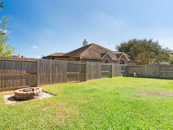 20706 Oakhurst Creek Drive, Porter TX 77365