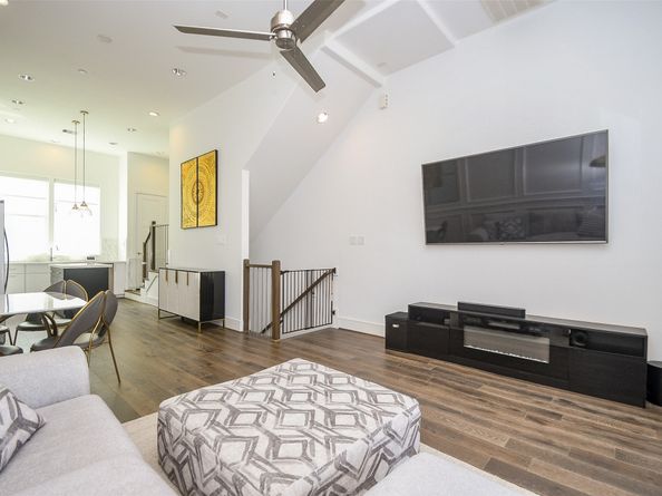 2412 Canal Street K, Houston TX 77003