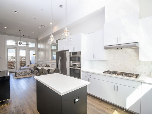 2412 Canal Street K, Houston TX 77003