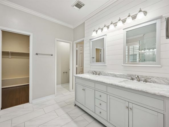 13614 Heath Spring Court, Houston TX 77044