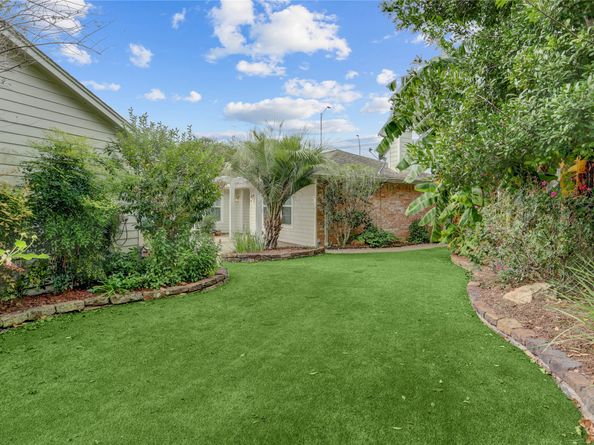 13134 Benford Drive, Houston TX 77099