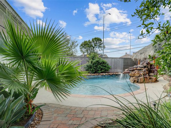 13134 Benford Drive, Houston TX 77099