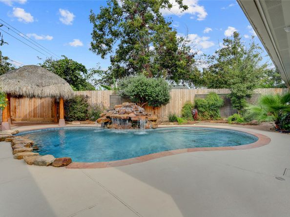 13134 Benford Drive, Houston TX 77099