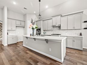 5715 Caper Shores Ln, Sugar Land TX 77479