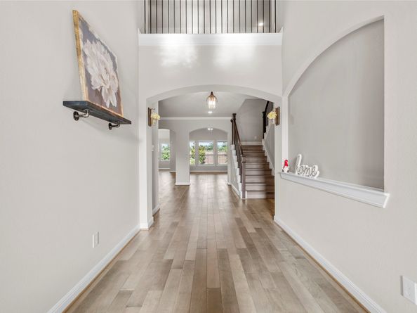 5715 Caper Shores Ln, Sugar Land TX 77479