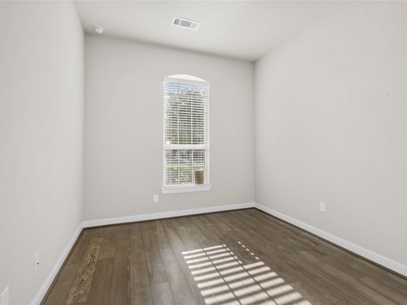 5715 Caper Shores Ln, Sugar Land TX 77479