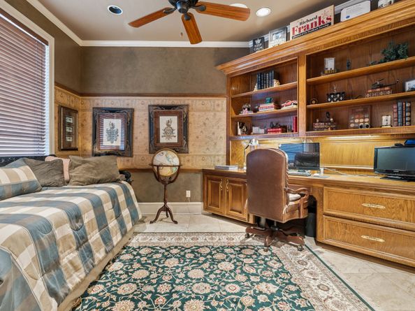 14 Highland Circle, The Woodlands TX 77381