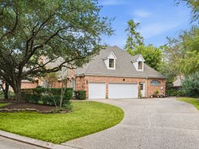 14 Highland Circle, The Woodlands TX 77381
