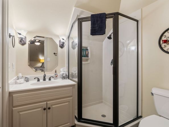 14 Highland Circle, The Woodlands TX 77381