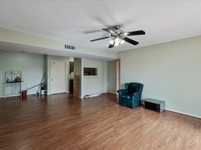 8517 Hearth Drive 36, Houston TX 77054