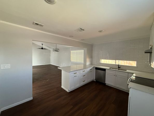 7807 Secretariat Lane, Houston TX 77071