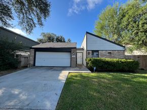 7807 Secretariat Lane, Houston TX 77071