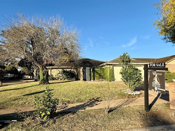 13034 Birch Grove Drive, Houston TX 77099